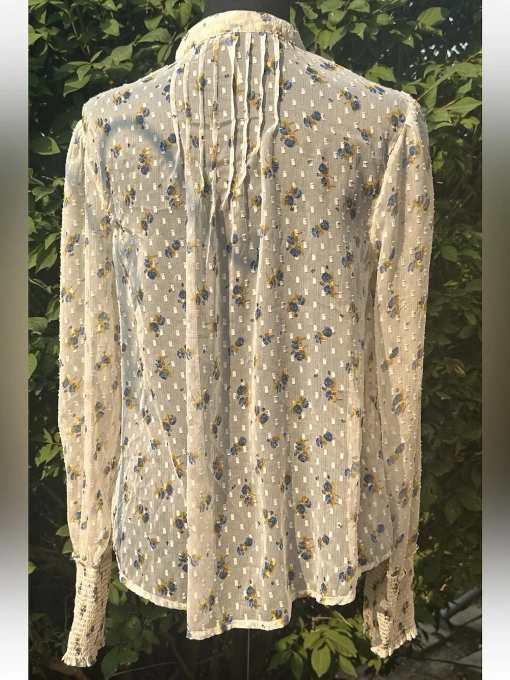 Free People Womens Blouse Beige Floral Button Up Pleated Long Sleeve Top Size SP
